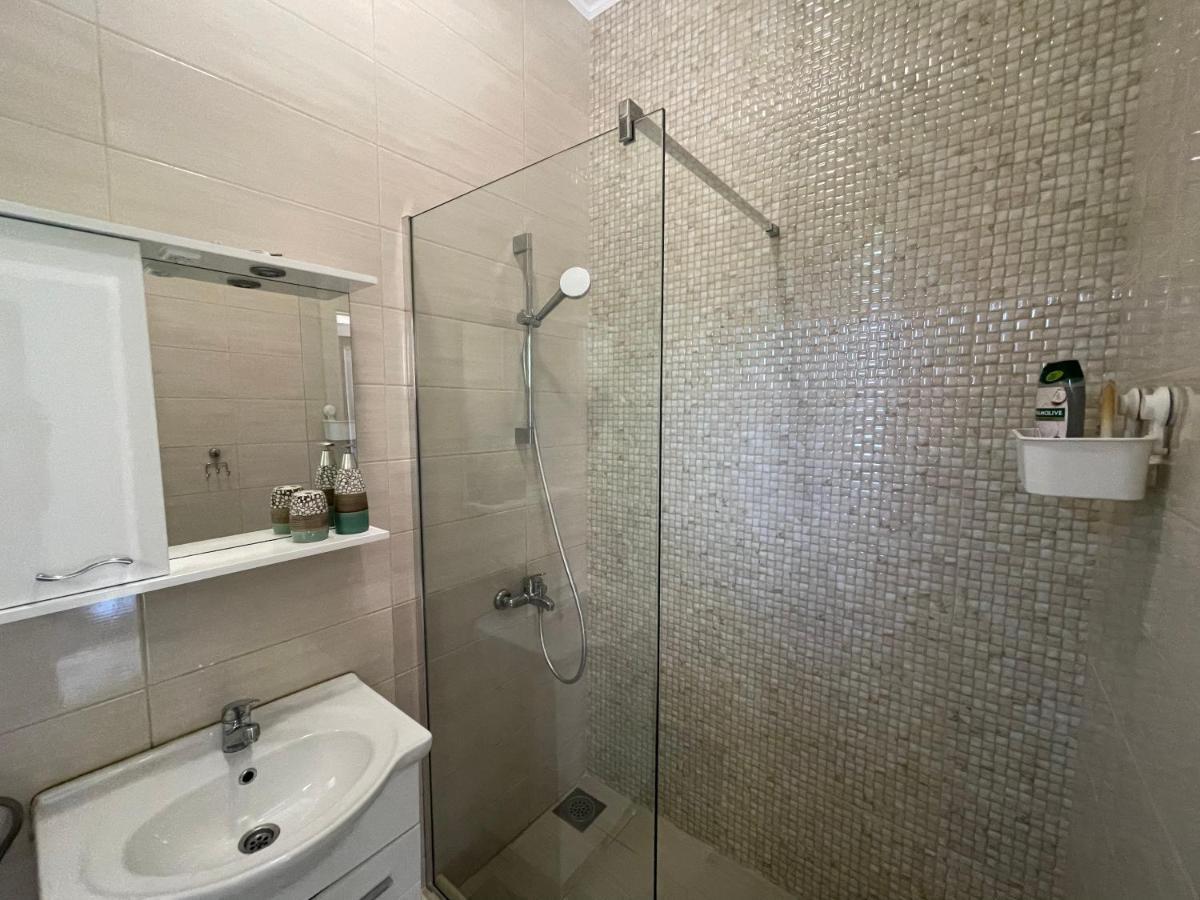 Apartments Four Countesses Virpazar Exterior photo