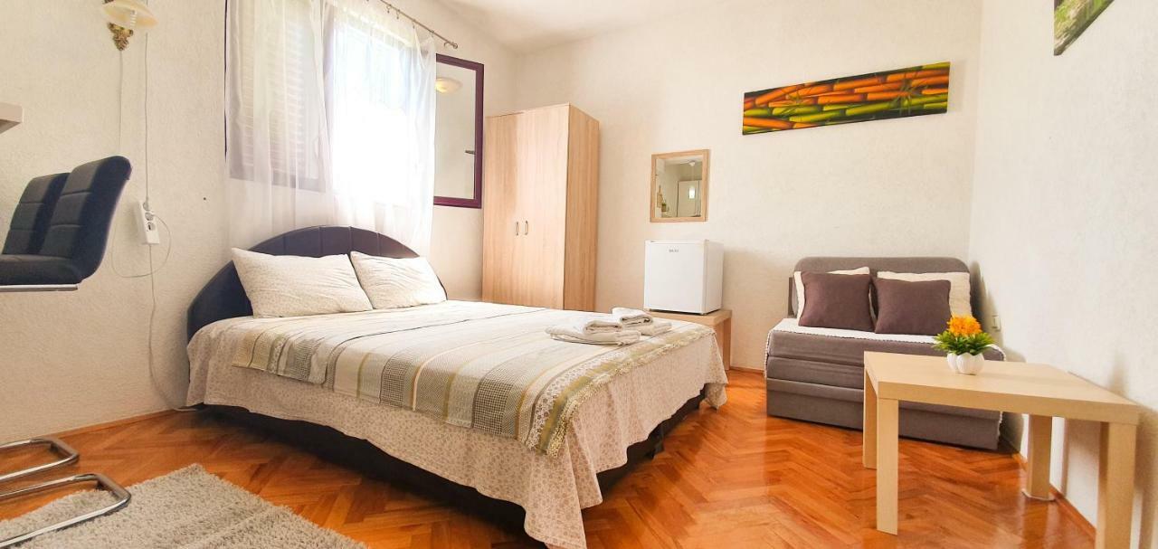 Apartments Four Countesses Virpazar Exterior photo